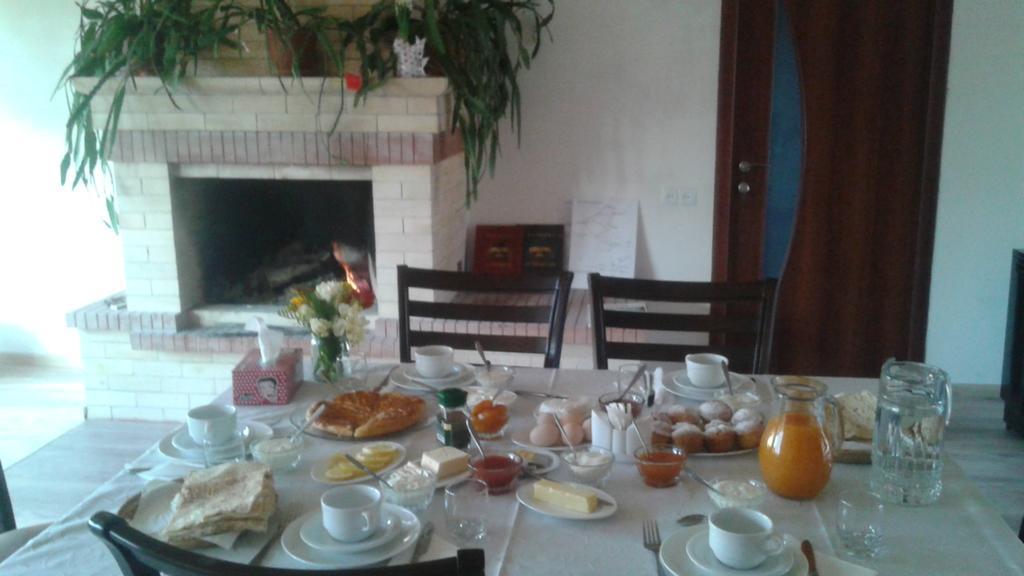 مبيت وإفطار غارني Chez Yvette المظهر الخارجي الصورة